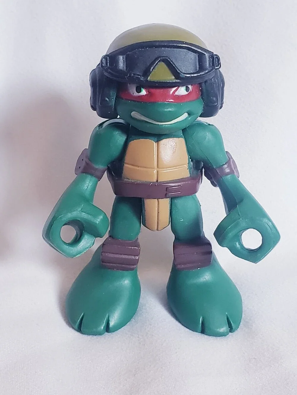 TMNT Half-Shell Heros Fireman Raphael Action Figure